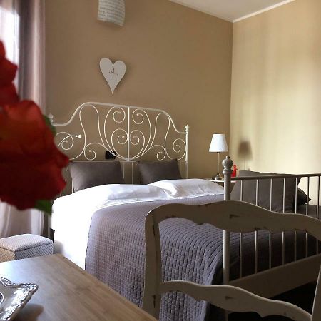 بلدية آسميني B&B Martina المظهر الخارجي الصورة